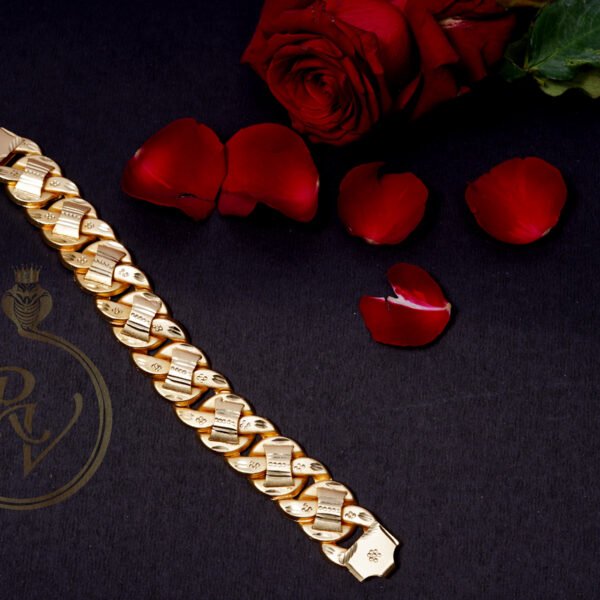 The 'Curved Wave' Curb Lucky (1 Gram Gold Plated)