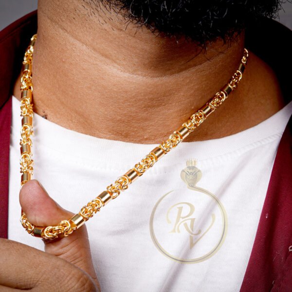 DESIGNER MODISH GOLD PLATED CHAIN